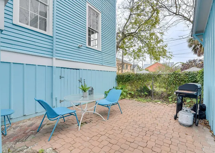 Galveston Getaway With Patio Near Porretto Beach!